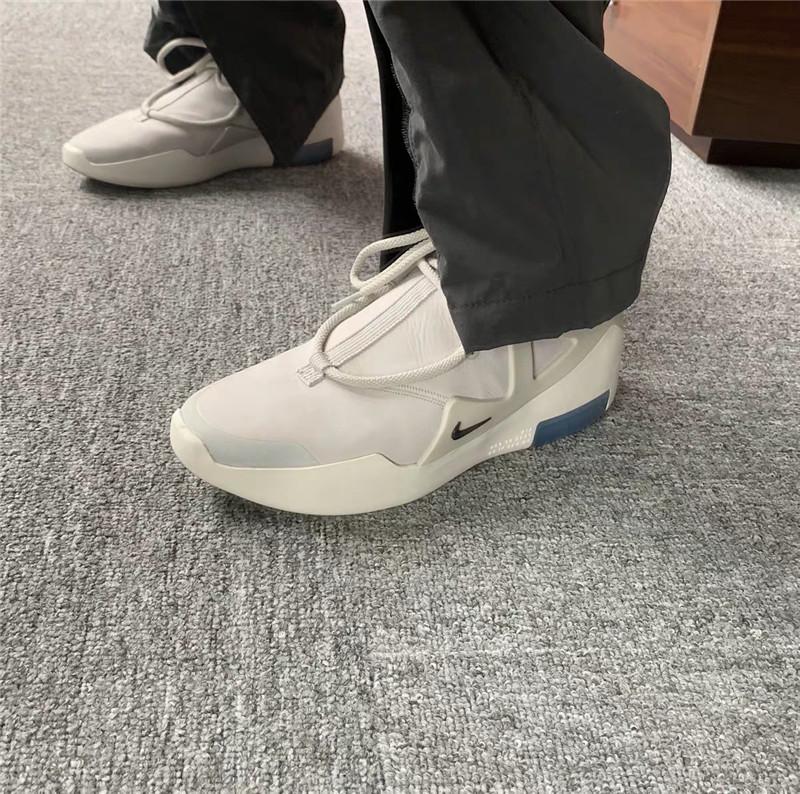 EXCLUSIVE RETAIL PK GOD NIKE AIR FEAR OF GOD 1 LIGHT BONE/BLACK AR4237-002 READY TO SHIP